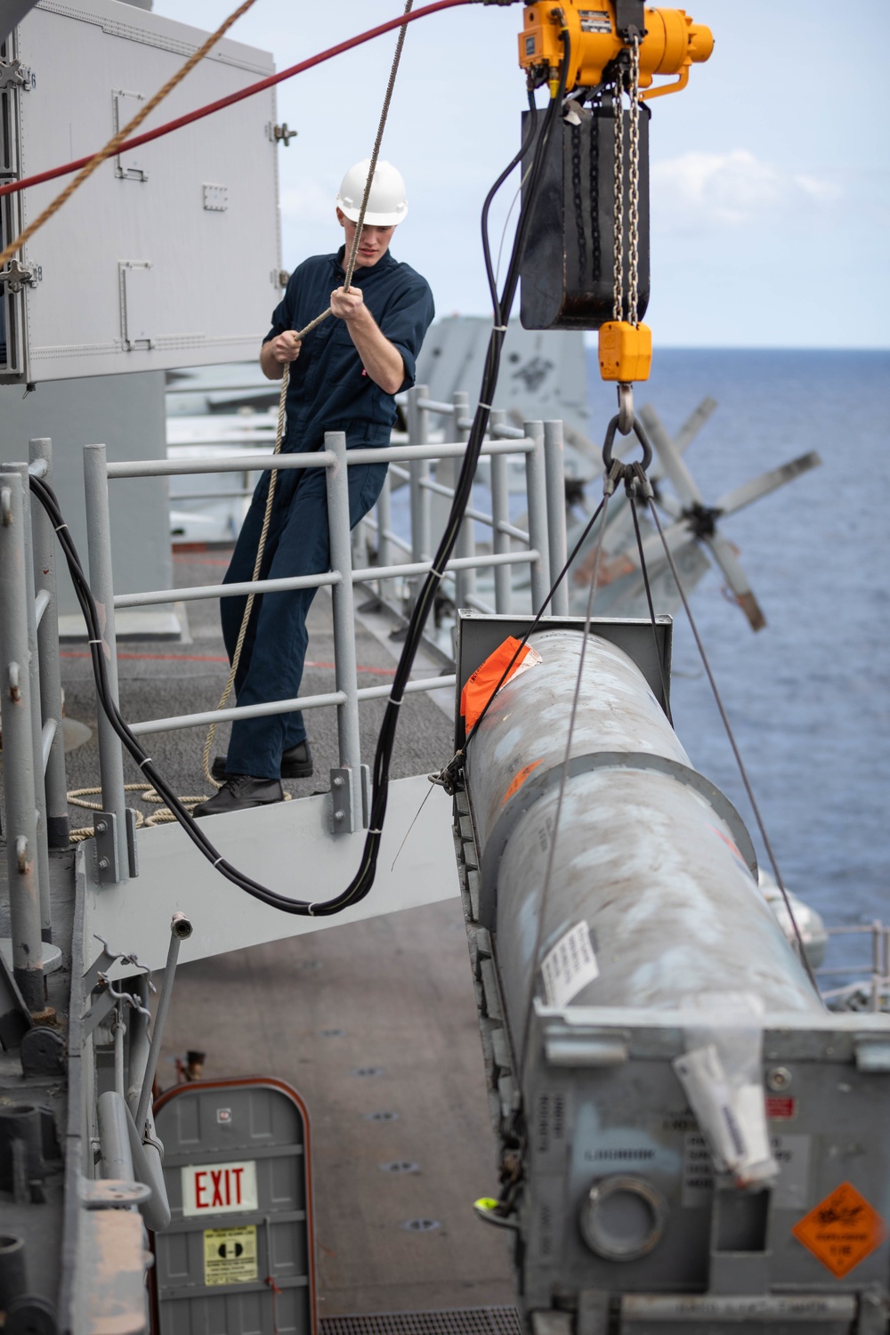 Kearsarge Conducts Operations in the Atlantic Ocean.