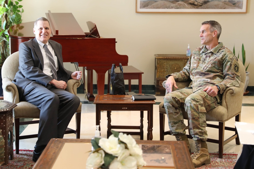 U.S. Special Operations Commander visits Baghdad