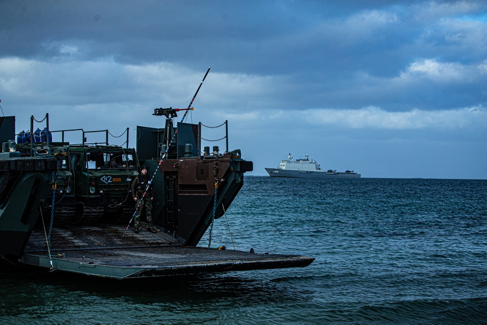 U.S. Marines and Korps Mariniers Perform an Amphibious Landing During Exercise Cold Response 22