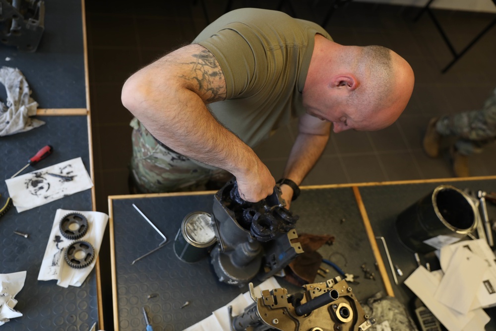 M242 25MM Weapon Maintenance with Master Gunners