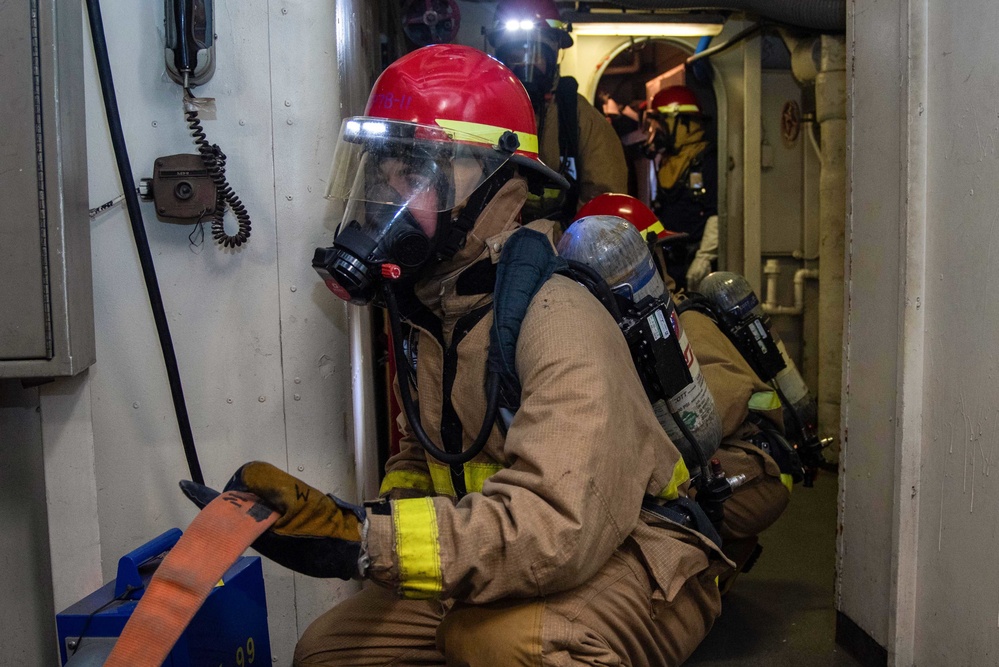 DVIDS - Images - USS Ronald Reagan (CVN 76) Damage Control Drill [Image ...