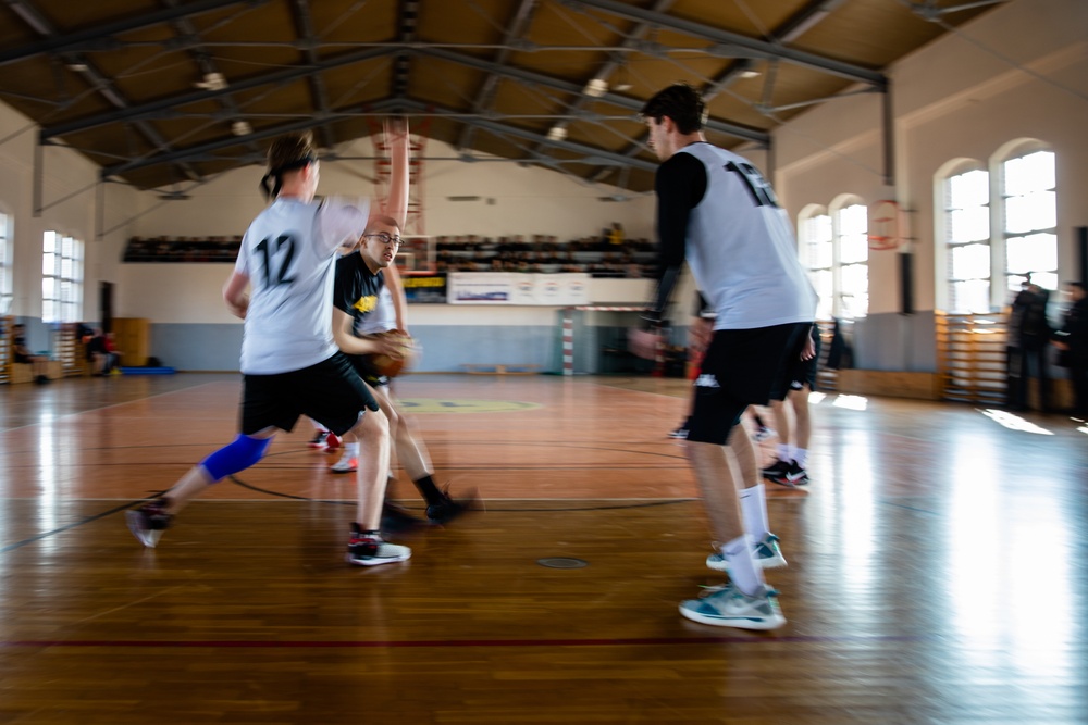 ‘Hamiltons Own’ forms bonds, Polish Community