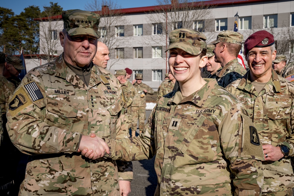 Gen. Milley visits Latvia during Saber Strike 22