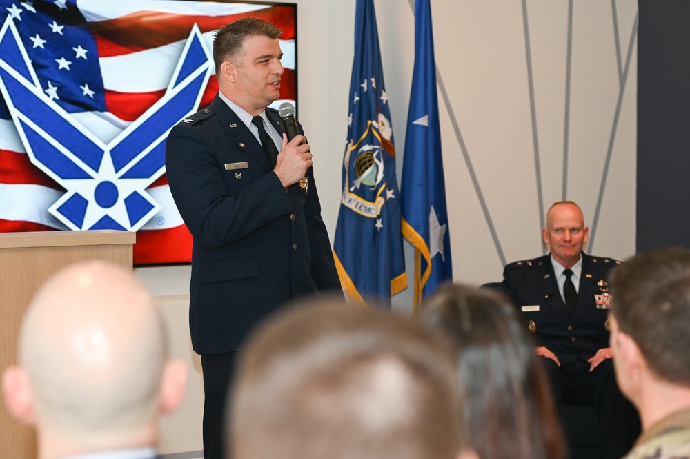 C3I&amp;N senior materiel leader retires after 27 years