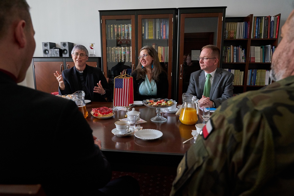 U.S. Army Chaplains Meet With Polish Counterparts