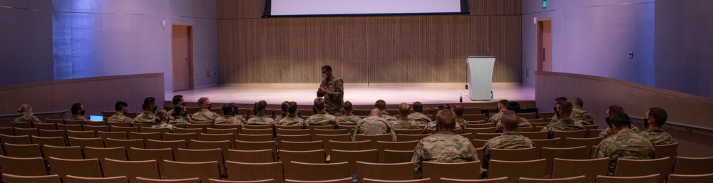 Brigadier General Eric Strong visits UCCS ROTC Cadets