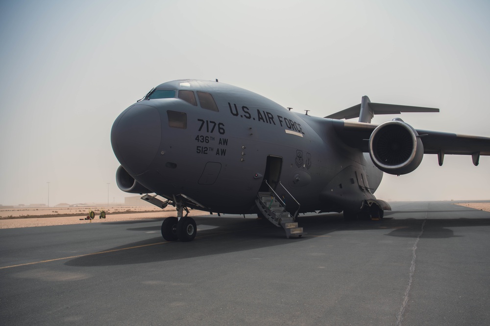 Queens of the skies, Air Force at 75