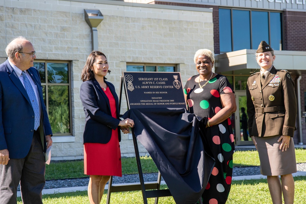 Sgt. 1st Class Alwyn C. Cashe U.S. Army Reserve Center rededicated to change plaque from the Silver Star to the Medal of Honor