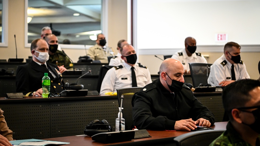 Army War College staff, students visit the IADC