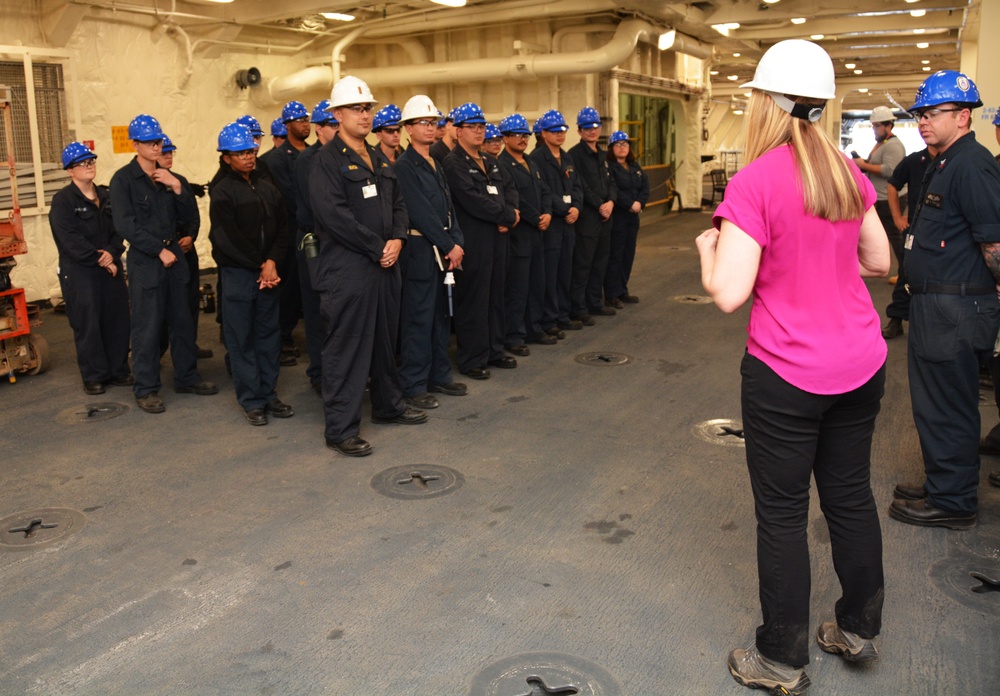 Under Secretary of the Navy Visits Future USS Fort Lauderdale