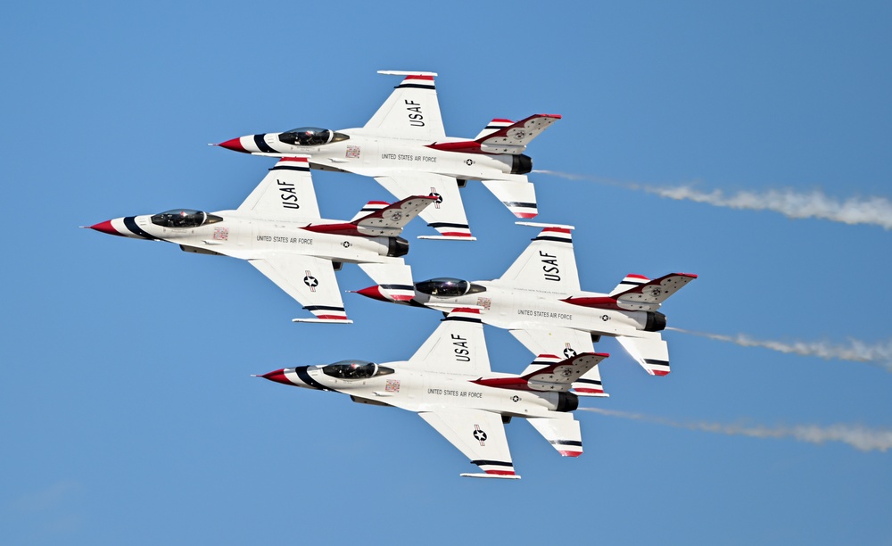 2022 WOC Airshow