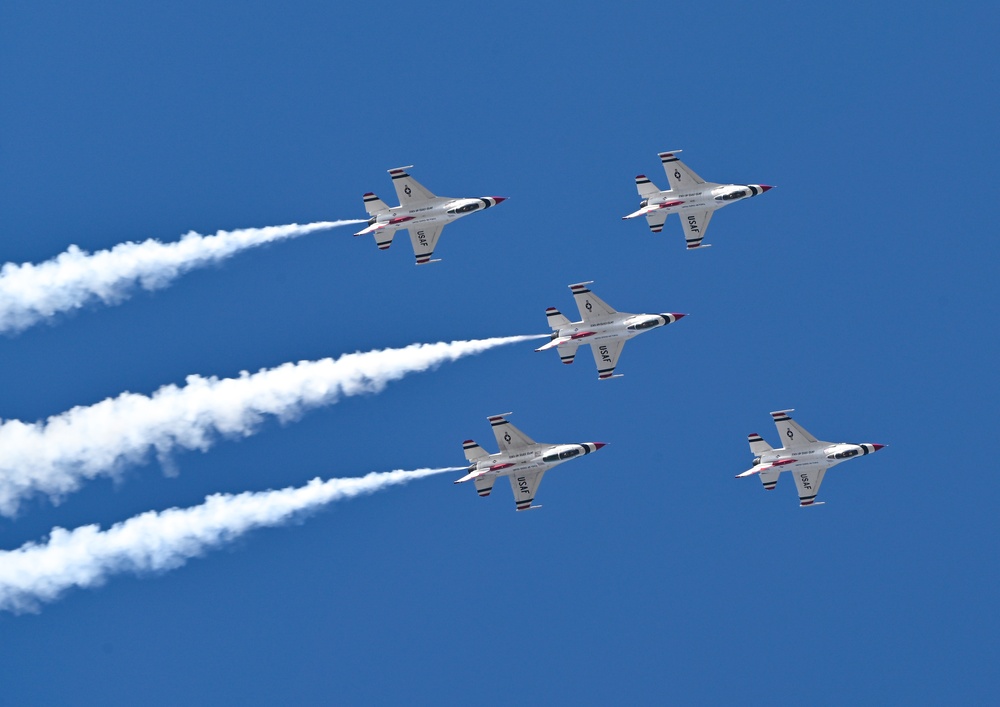 2022 WOC Airshow