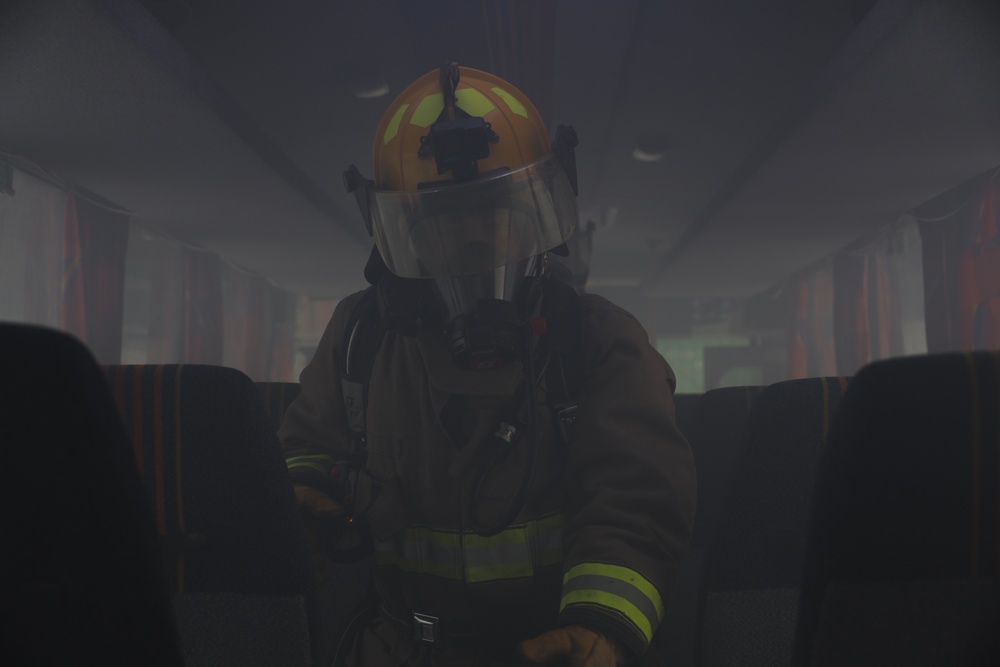 U.S. Marine Corps Firefighters train with Norwegian Firefighters