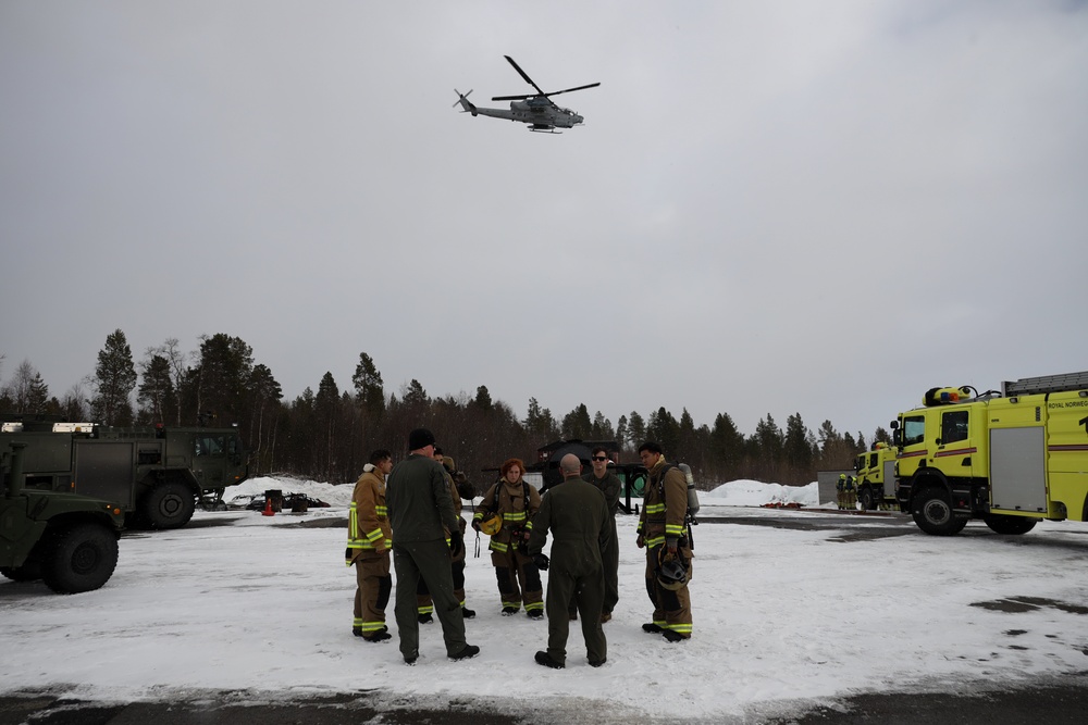 U.S. Marine Corps Firefighters train with Norwegian Firefighters