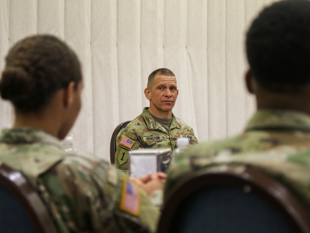 SMA Grinston visits 2nd Armored Brigade Combat Team