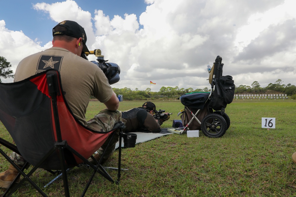 Lousiana Soldier helps Army Team set Range Record in Florida