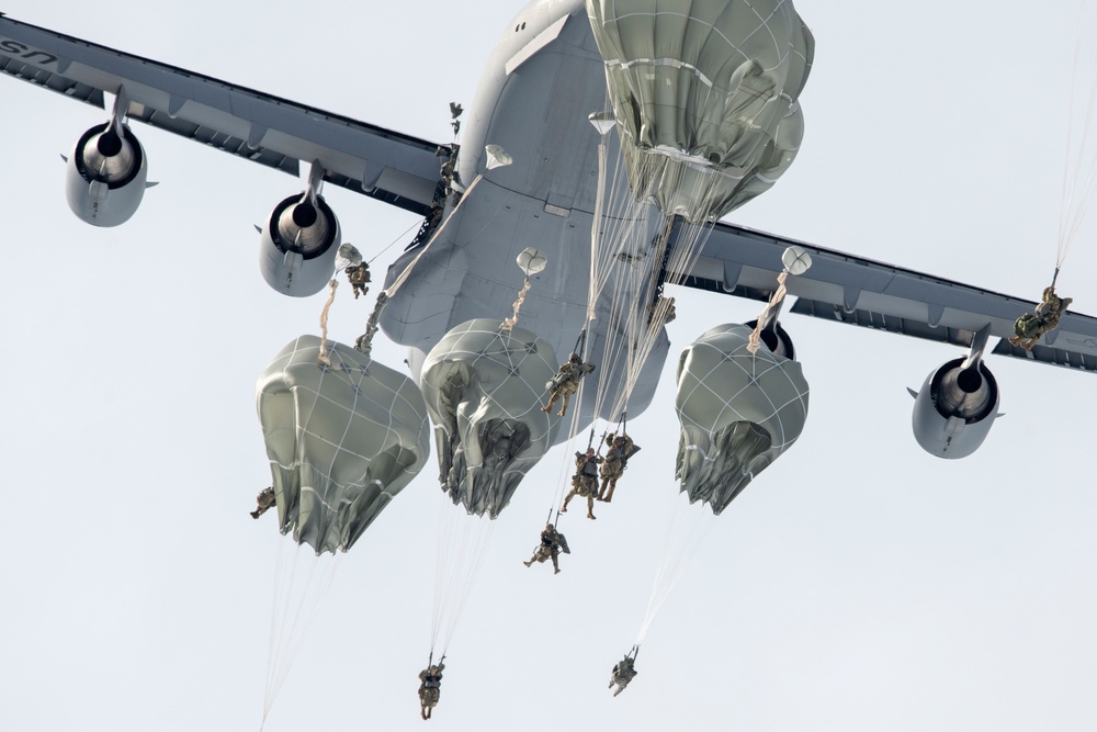 Air Force and Army conduct airborne operations at JBER