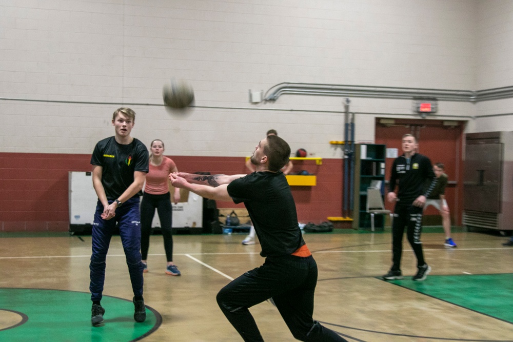 Norwegian Youth Soldiers compete in volleyball tournament