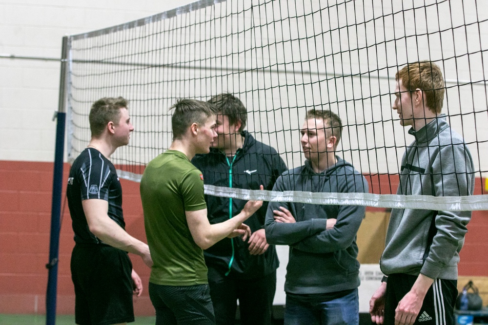 Norwegian Youth Soldiers compete in volleyball tournament