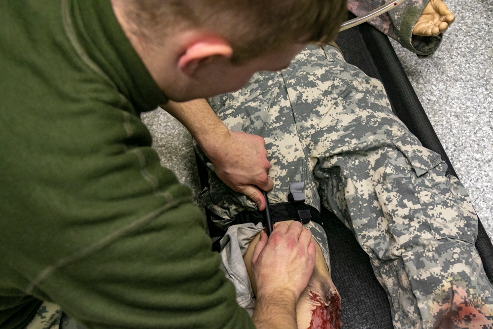 Norwegian Youth Soldiers train at the Medical Simulation Training Center