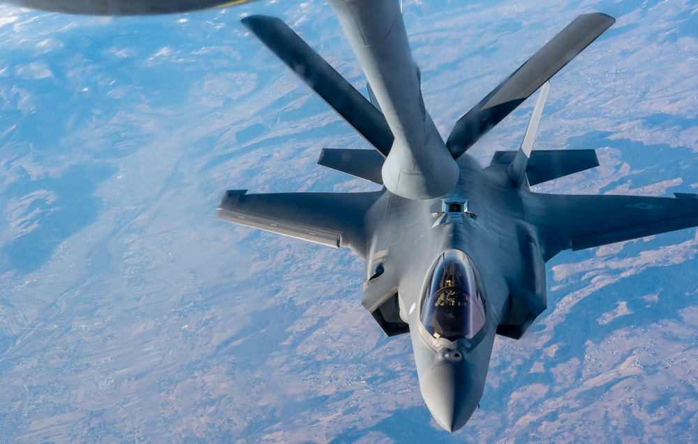 KC-135 Refueling F-35s over Europe