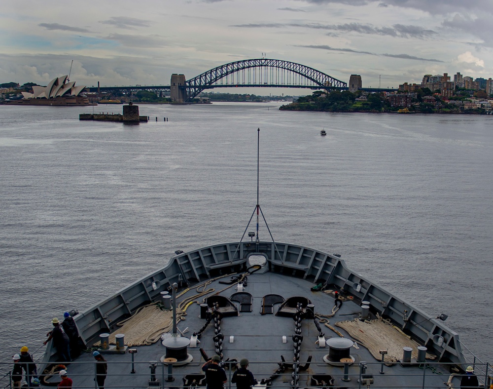 Frank Cable Arrives in Sydney