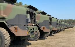 Soldiers instruct Belgian workforce during EHET drivers academy at APS-2 Zutendaal