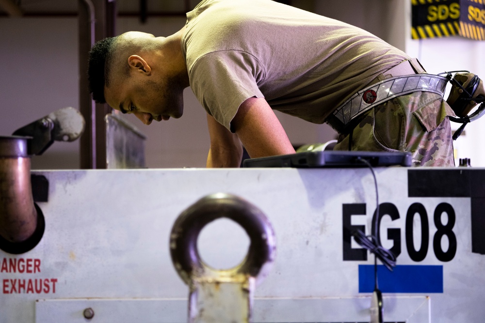 AGE maintainers provide reliable equipment for Incirlik AB aircraft