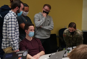 DoDLive Bloggers Roundtable: DCoE Mental Health and TBI Care Challenge