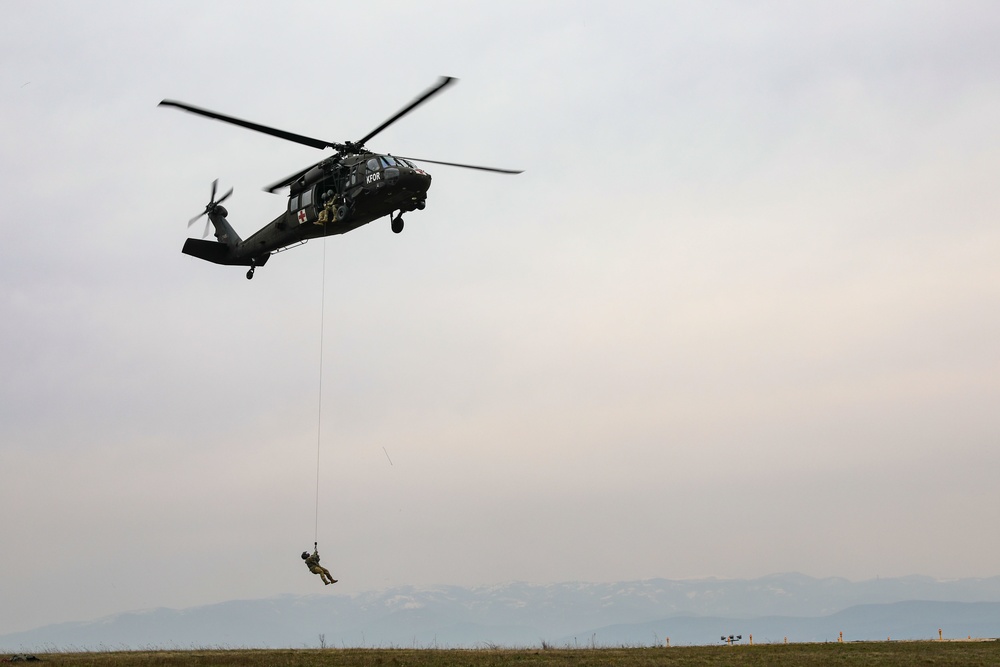 U.S. Army Soldiers conduct high-performance rescue hoist training in Kosovo