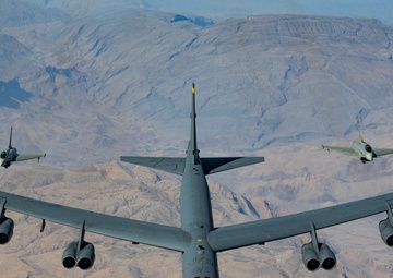 US B-52s bring region together through Middle East Presence