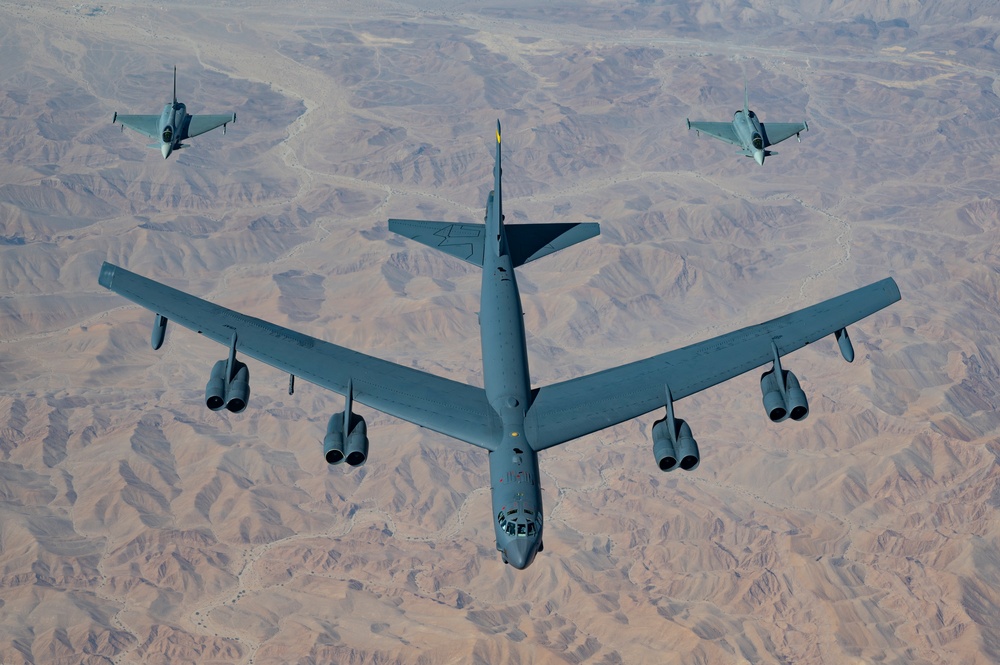 US B-52s bring region together through Middle East Presence