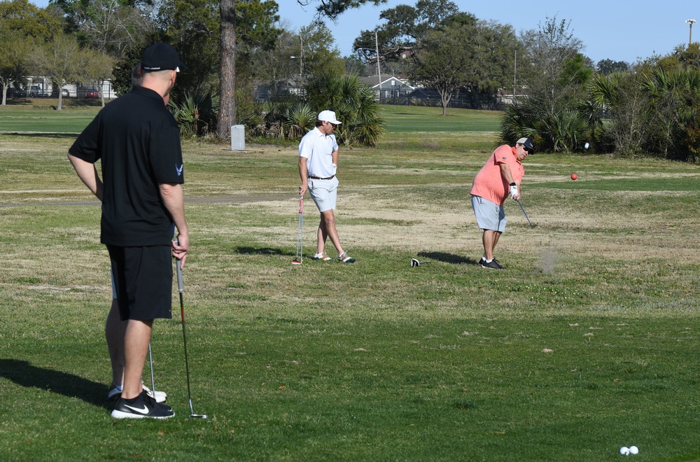 Dragons win annual golf tournament