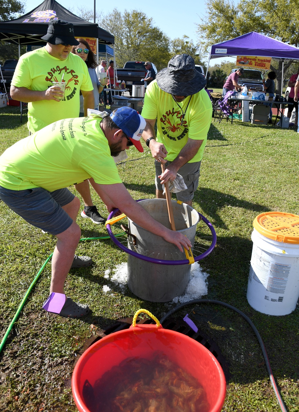 10th Annual Crawfish Cook-Off brings crowd