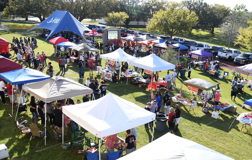 10th Annual Crawfish Cook-Off brings crowd