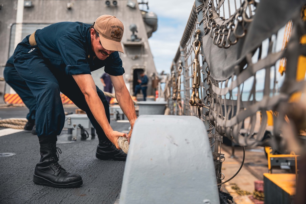 USS Billings Departs Ponce