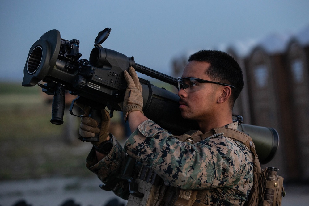 Marines conduct live-fire exercise with MAAWS