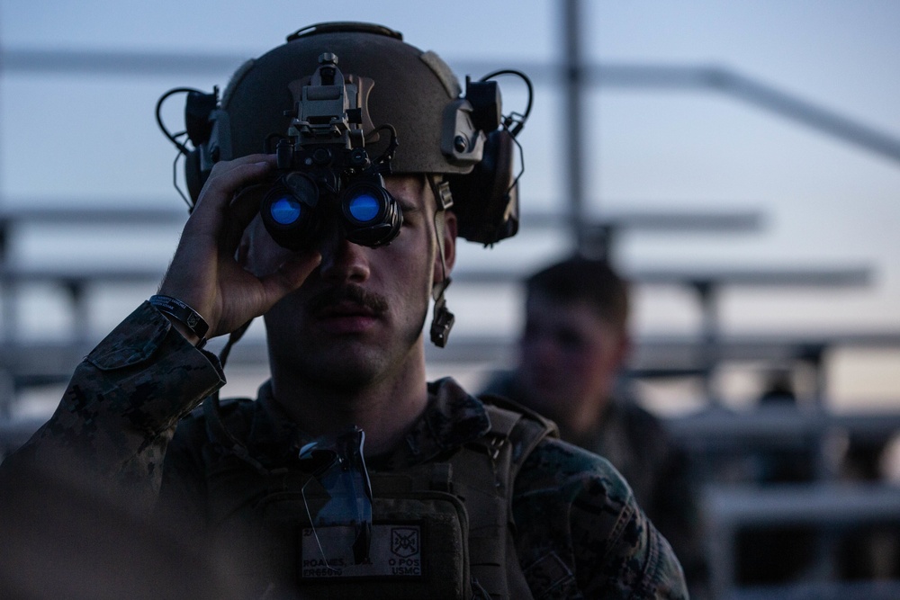 Marines conduct live-fire exercise with MAAWS