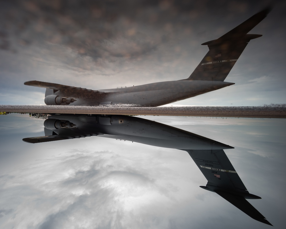 C5 Galaxy Cargo Operations at RAAF Base Darwin