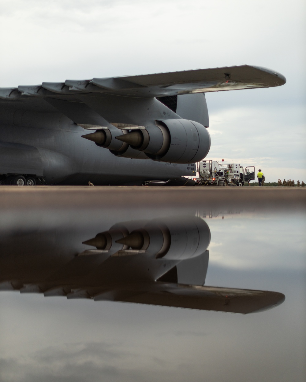 C5 Galaxy Cargo Operations at RAAF Base Darwin