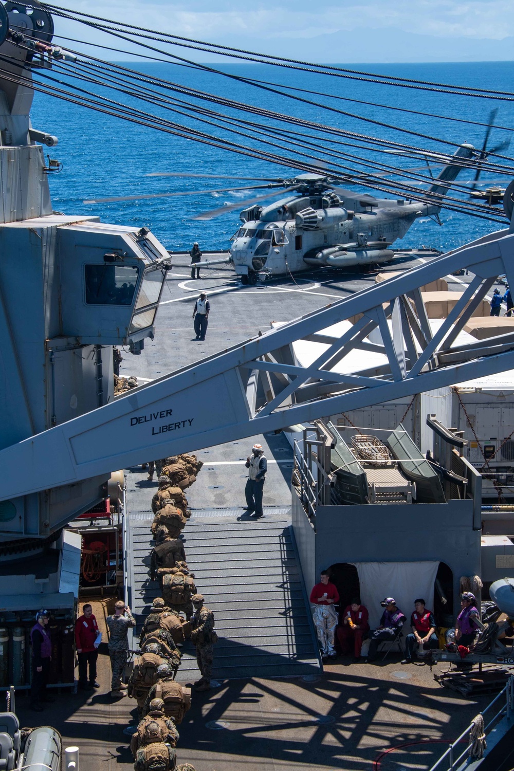 USS Ashland (LSD 48) participates in Balikatan 22