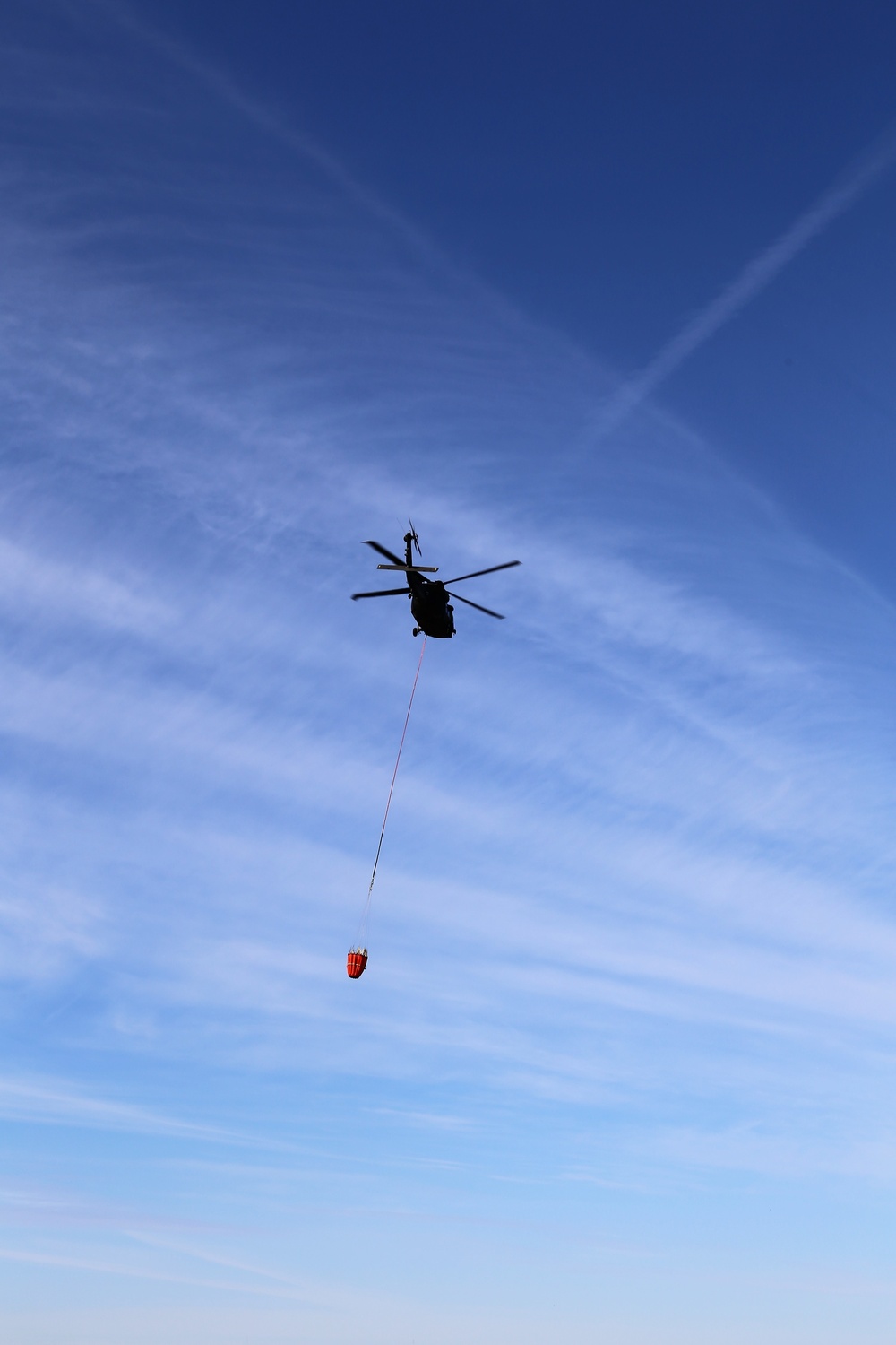 Wisconsin Army National Guard UH-60 Black Hawk crew holds Bambi bucket training at Fort McCoy