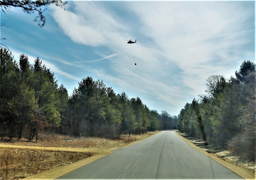 Wisconsin Army National Guard UH-60 Black Hawk crew holds Bambi bucket training at Fort McCoy