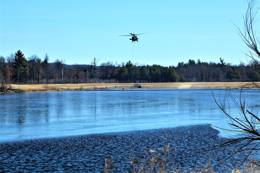 Federal, state agencies combine for fire-suppression training with Black Hawk helicopters