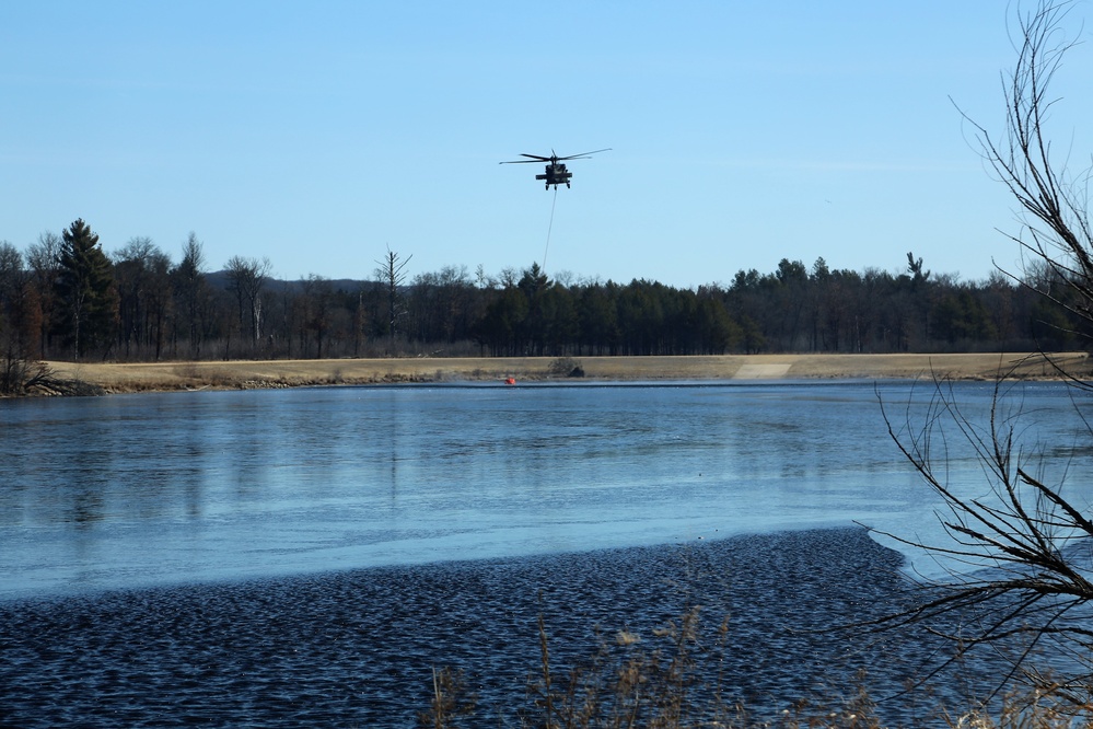 Federal, state agencies combine for fire-suppression training with Black Hawk helicopters