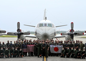 VQ-1 and VQ-81 Unit Exchange