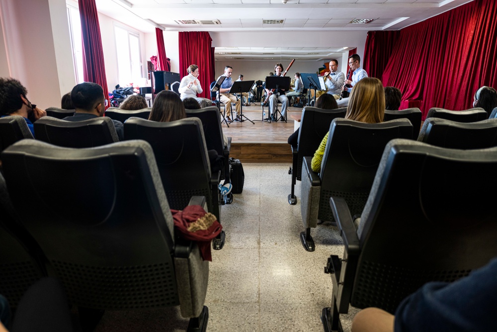 Winds Aloft USAFE Woodwind Quintet engages with Izmir community members, furthers NATO Alliance