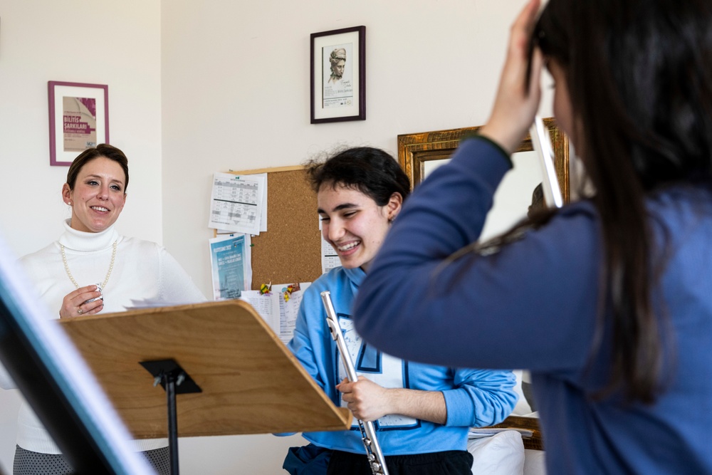 Winds Aloft USAFE Woodwind Quintet engages with Izmir community members, furthers NATO Alliance