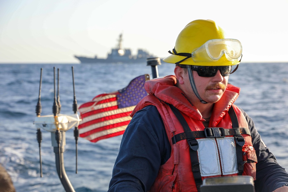 USS Cole (DDG 67) Small Boat Ops