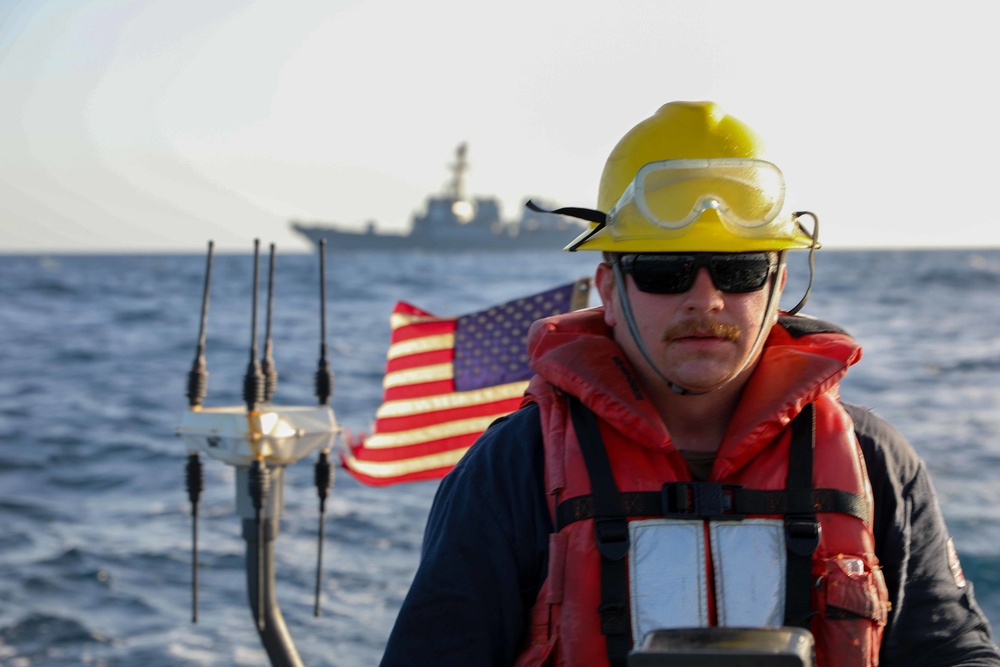 USS Cole (DDG 67) Small Boat Ops